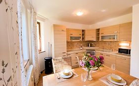 Slnecny 2-Izbovy Apartman Pod Lesom, Dolny Smokovec
