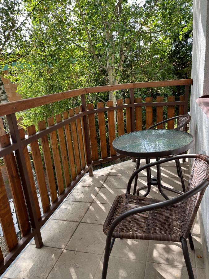Slnecny 2-Izbovy Apartman Pod Lesom, Dolny Smokovec Vysoké Tatry Exteriér fotografie